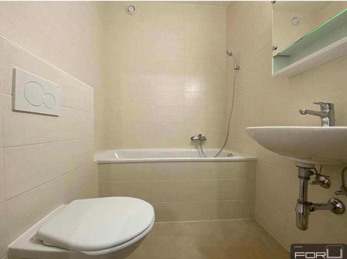 L'Appartement Du Pere Noel Женева Экстерьер фото